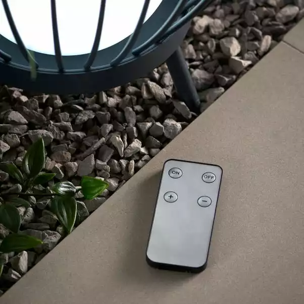 Dunelm Lanesra Outdoor Integrated LED Portable Floor Lamp 6 Dunelm Lanesra Outdoor Integrated LED Portable Floor Lamp - Image 6