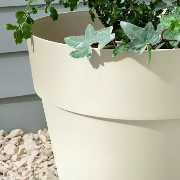 Strata Large Soho Planter 38cm 2 Strata Large Soho Planter 38cm - Image 2