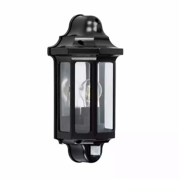 Vogue Lighting Watson Outdoor PIR Wall Light 2 Vogue Lighting Watson Outdoor PIR Wall Light - Image 2