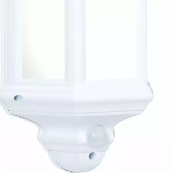 Vogue Lighting Epsom Outdoor PIR Wall Light 2 Vogue Lighting Epsom Outdoor PIR Wall Light - Image 2