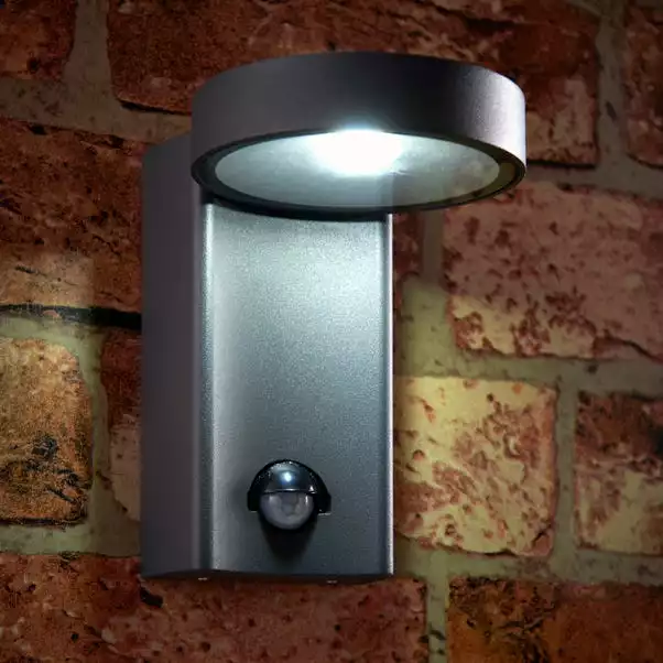 Vogue Lighting Kaison Outdoor PIR Wall Light 1 Vogue Lighting Kaison Outdoor PIR Wall Light
