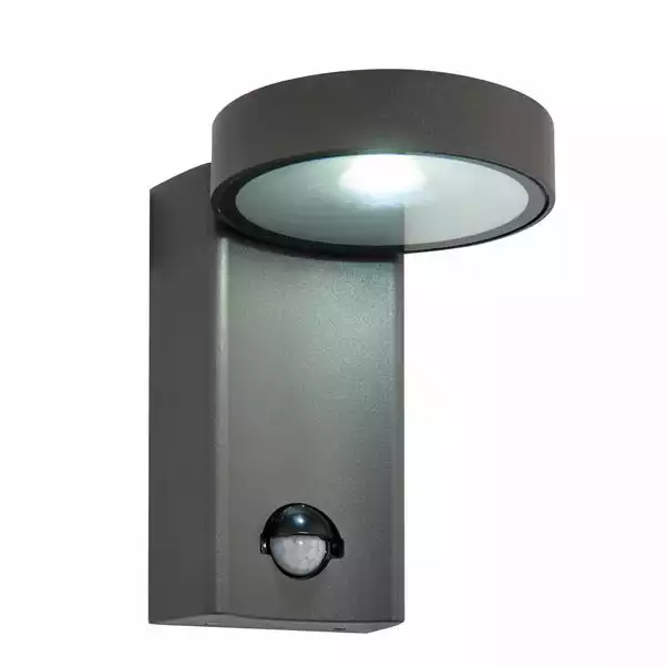 Vogue Lighting Kaison Outdoor PIR Wall Light 2 Vogue Lighting Kaison Outdoor PIR Wall Light - Image 2