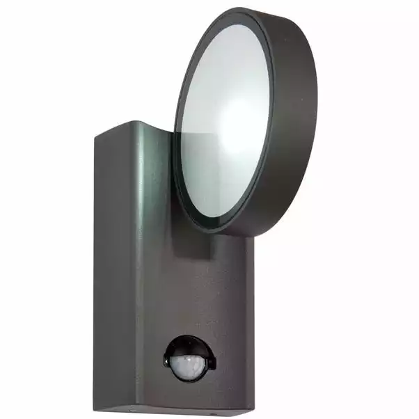 Vogue Lighting Kaison Outdoor PIR Wall Light 3 Vogue Lighting Kaison Outdoor PIR Wall Light - Image 3
